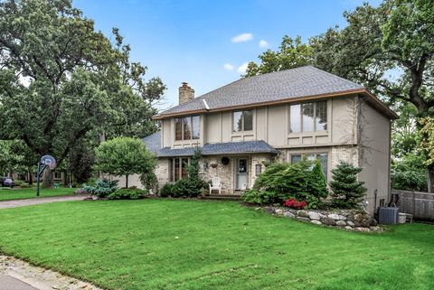 8593 Coachmans Lane Eden Prairie MN 55347