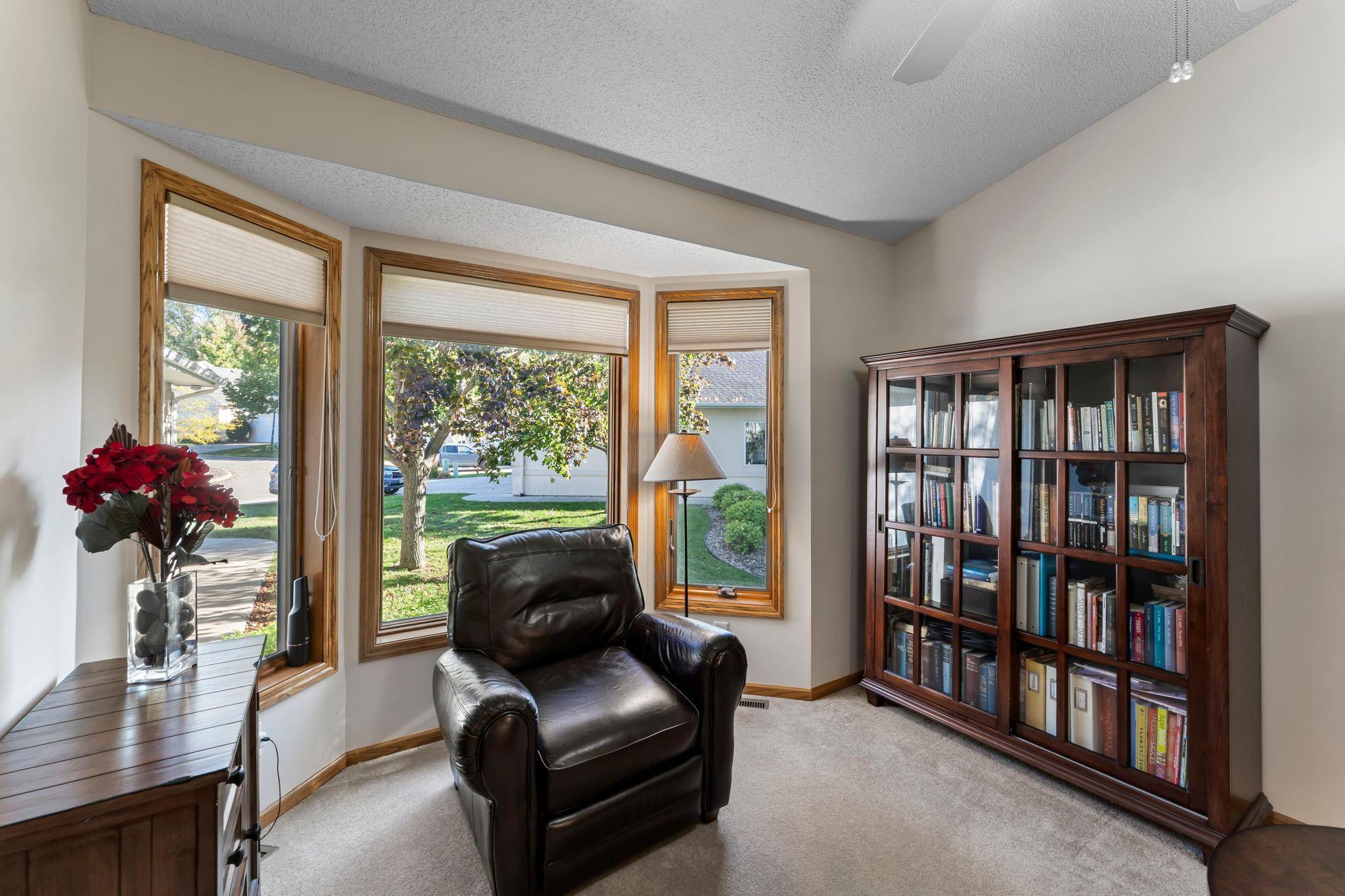 14958 Summit Circle NW