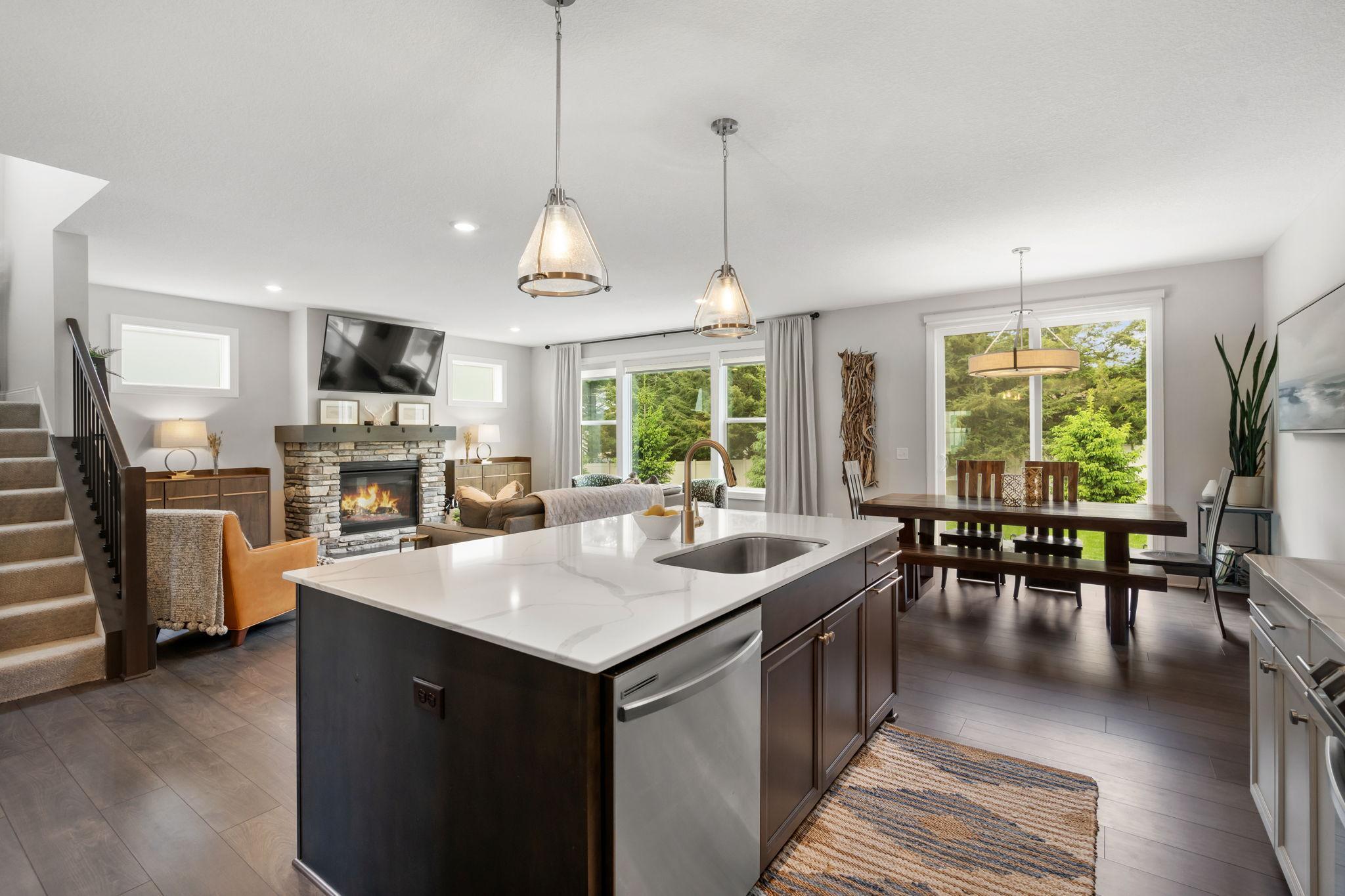 519 Elizabeth Way
