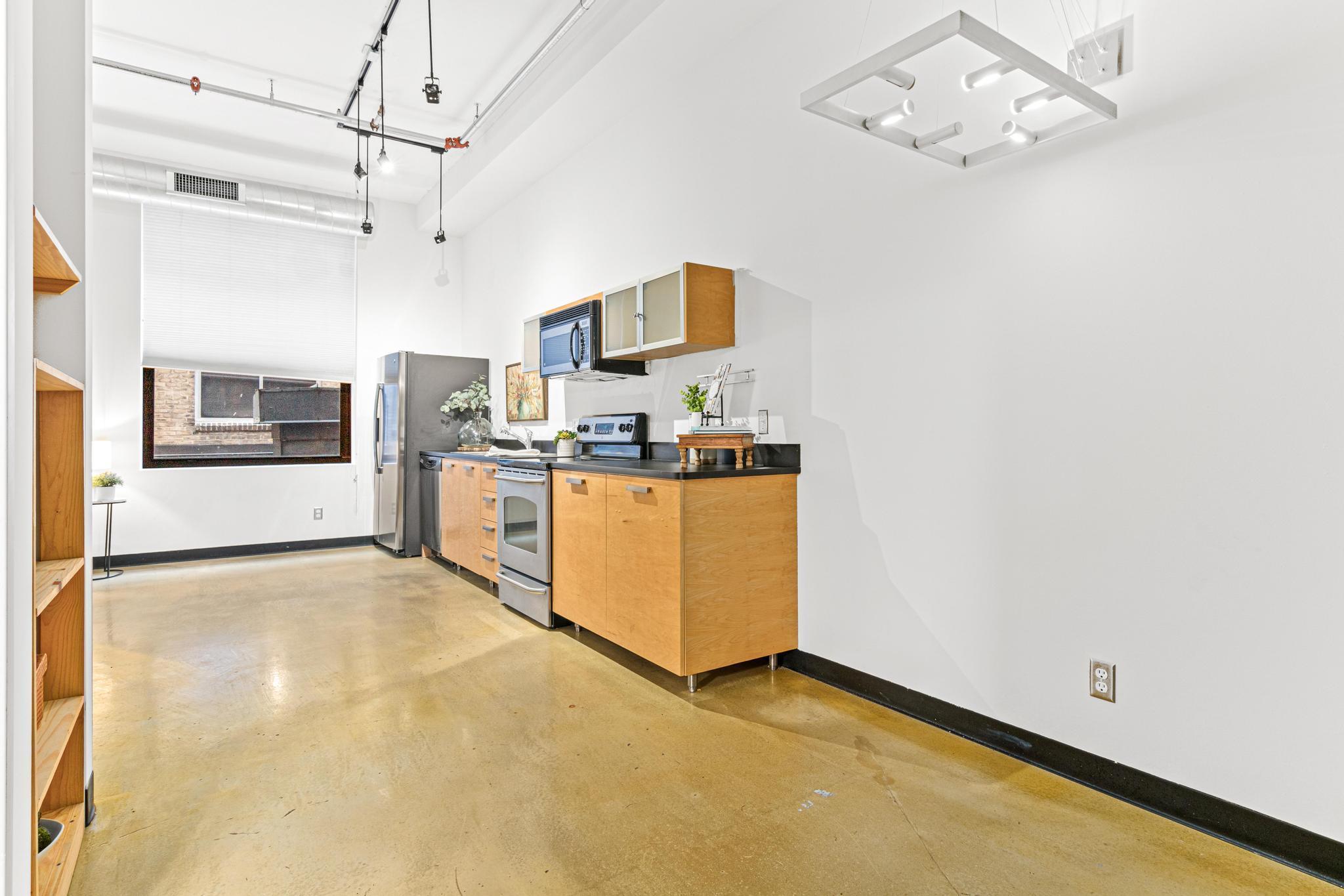 350 Saint Peter Street 317