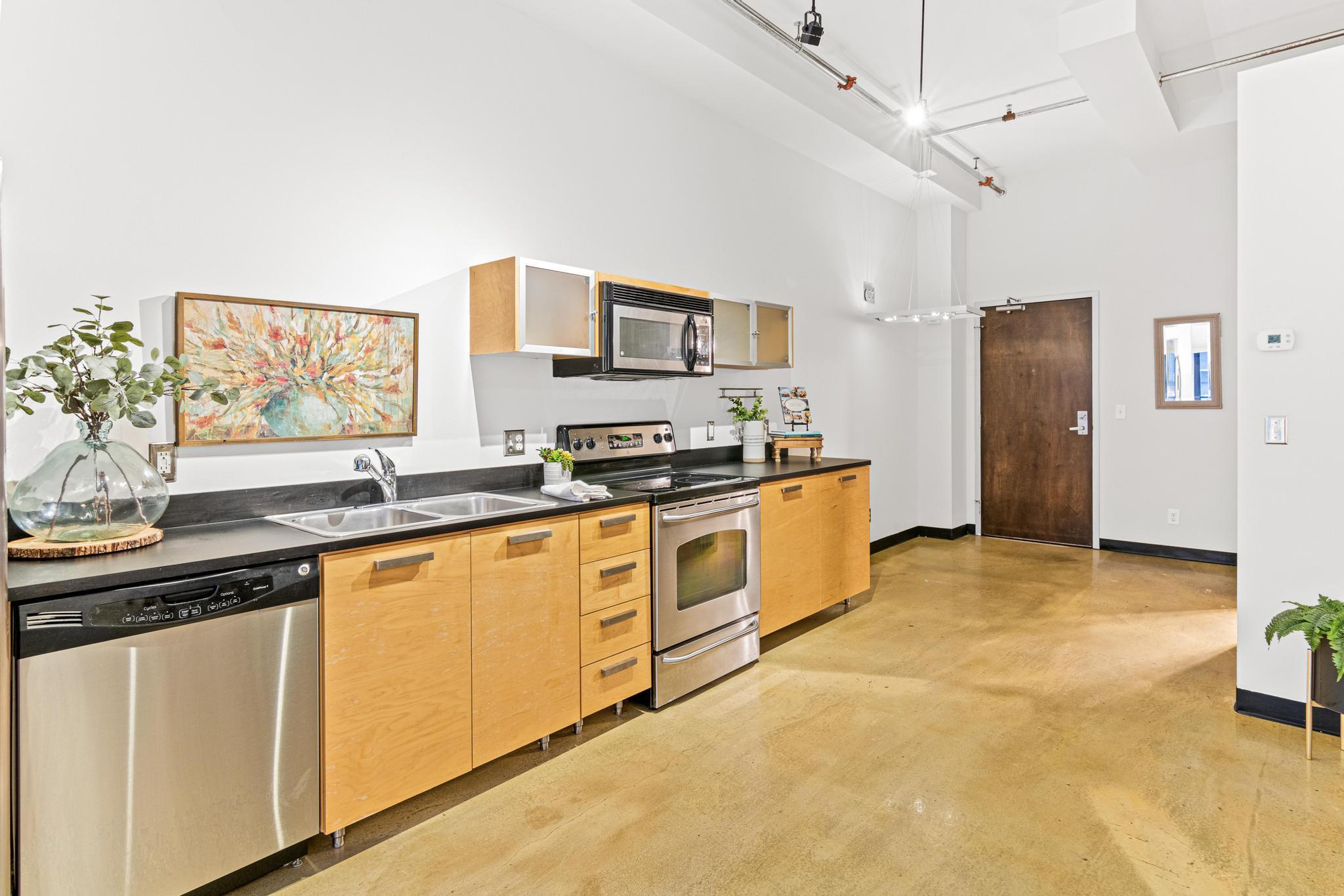 350 Saint Peter Street 317