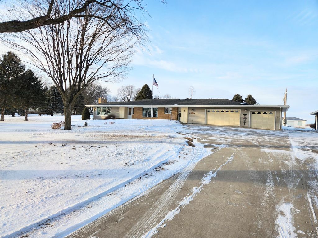 Photo of 40494 US Hwy 14, Springfield, MN 56087 (MLS # 7017826)