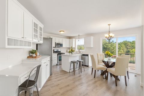 9258 Tyne Lane Inver Grove Heights MN 55077