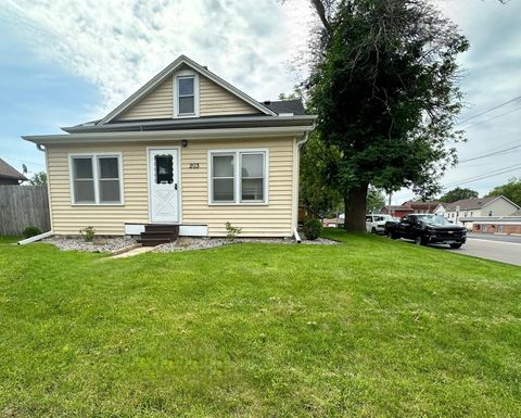 203 Lake Street E Cologne MN 55322