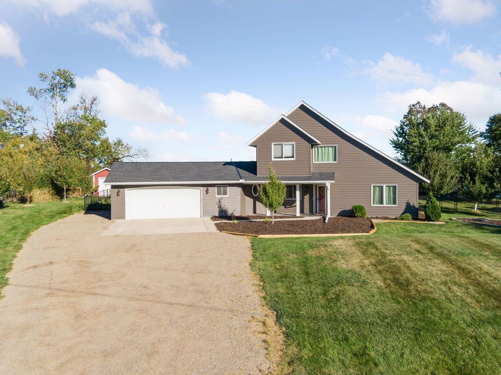 Photo of 2580 24th Street SE, Rockford, MN 55313 (MLS # 6822820)