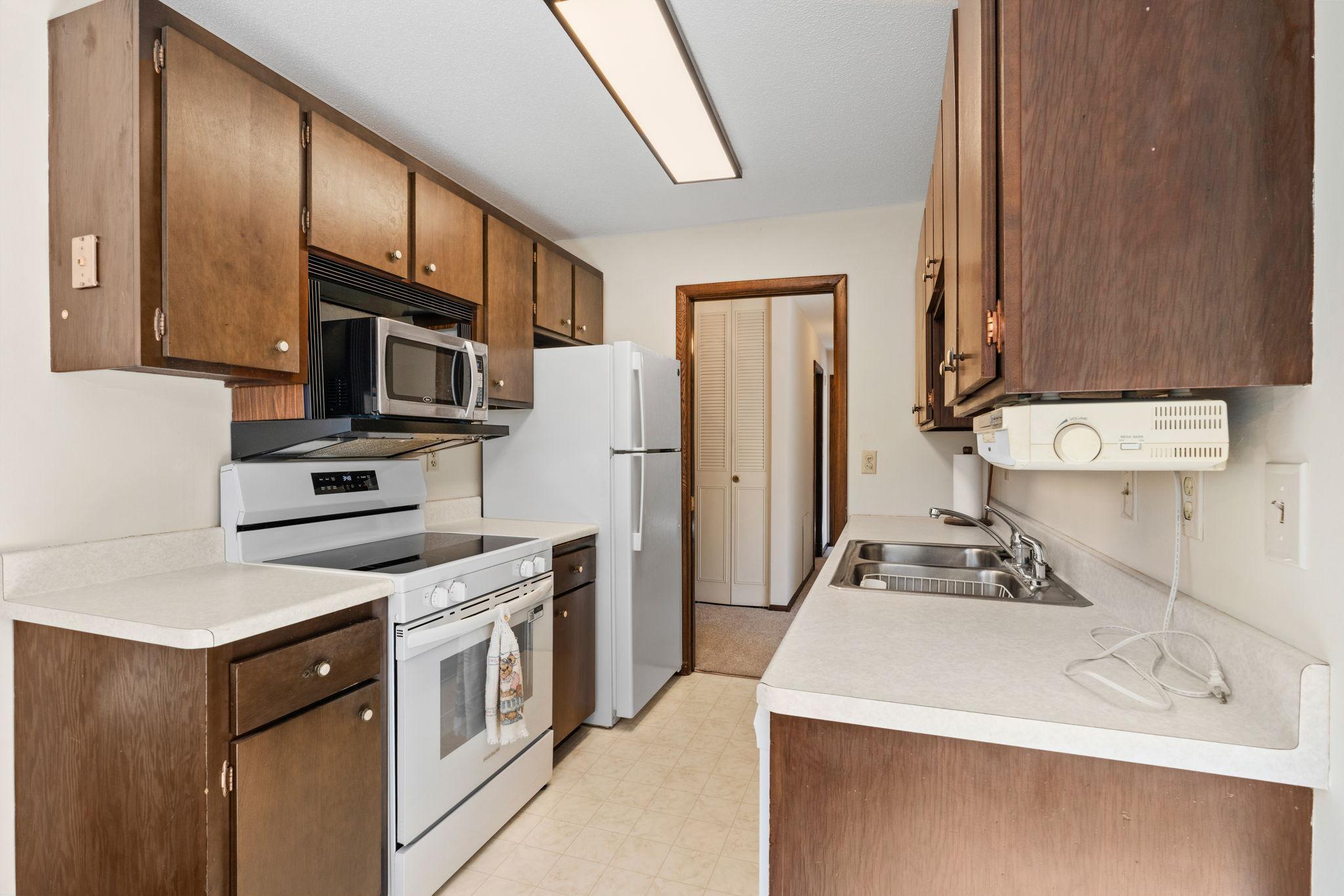 10113 W 34th Street 228