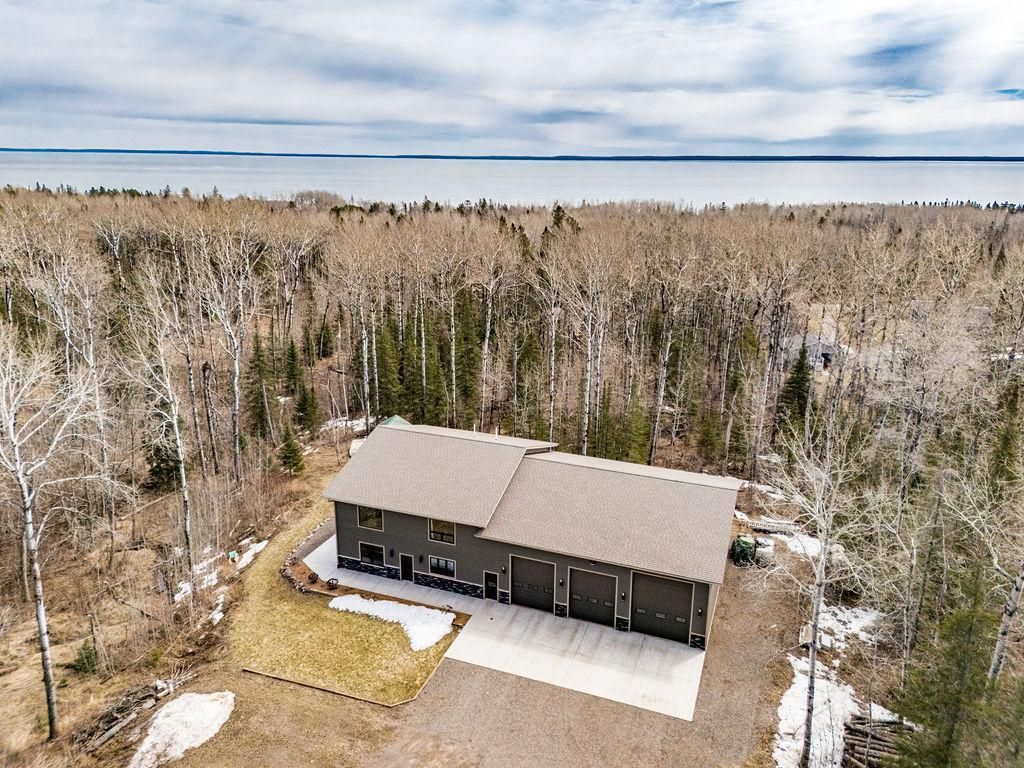 Photo of 5174 Upper Peterson Road, Duluth, MN 55804 (MLS # 7059332)