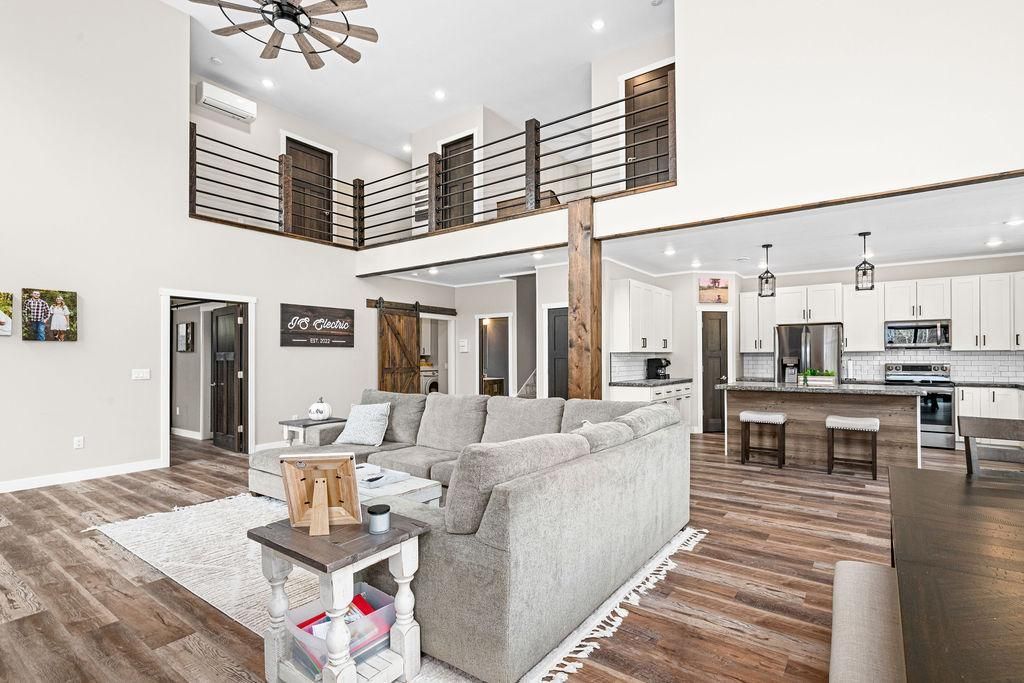 Photo of 5174 Upper Peterson Road, Duluth, MN 55804 (MLS # 7059332)