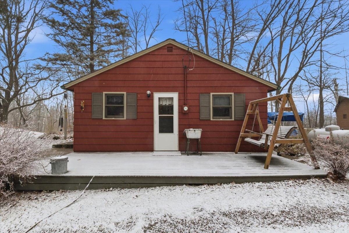 2170 County Road 5 NW