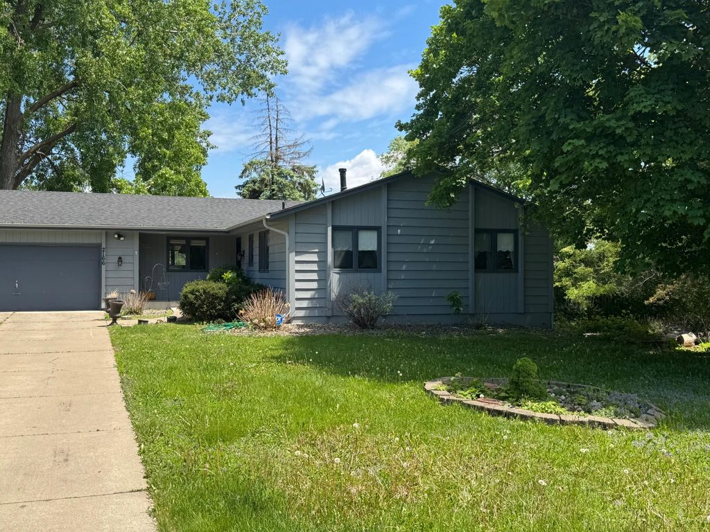 Photo of 2166 Timmy Street, Mendota Heights, MN 55120 (MLS # 7079271)