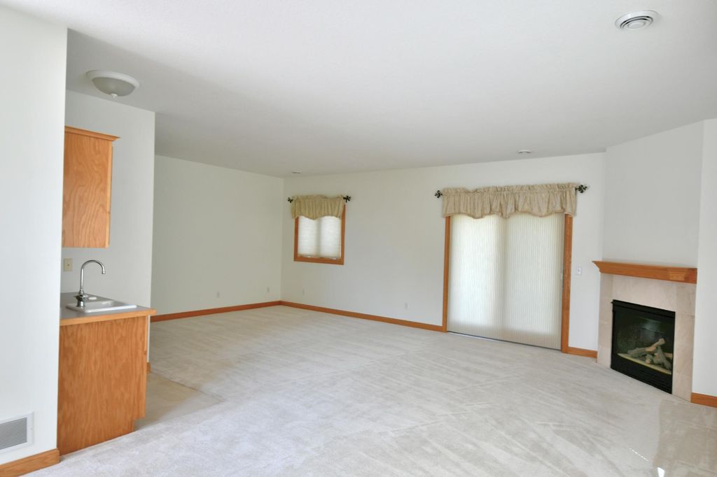 Photo of 530 Lakeside Bay Drive S, Bayport, MN 55003 (MLS # 6823068)