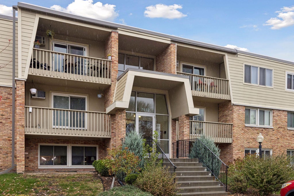 Photo of 7412 W 22nd Street #204, Saint Louis Park, MN 55426 (MLS # 7166348)