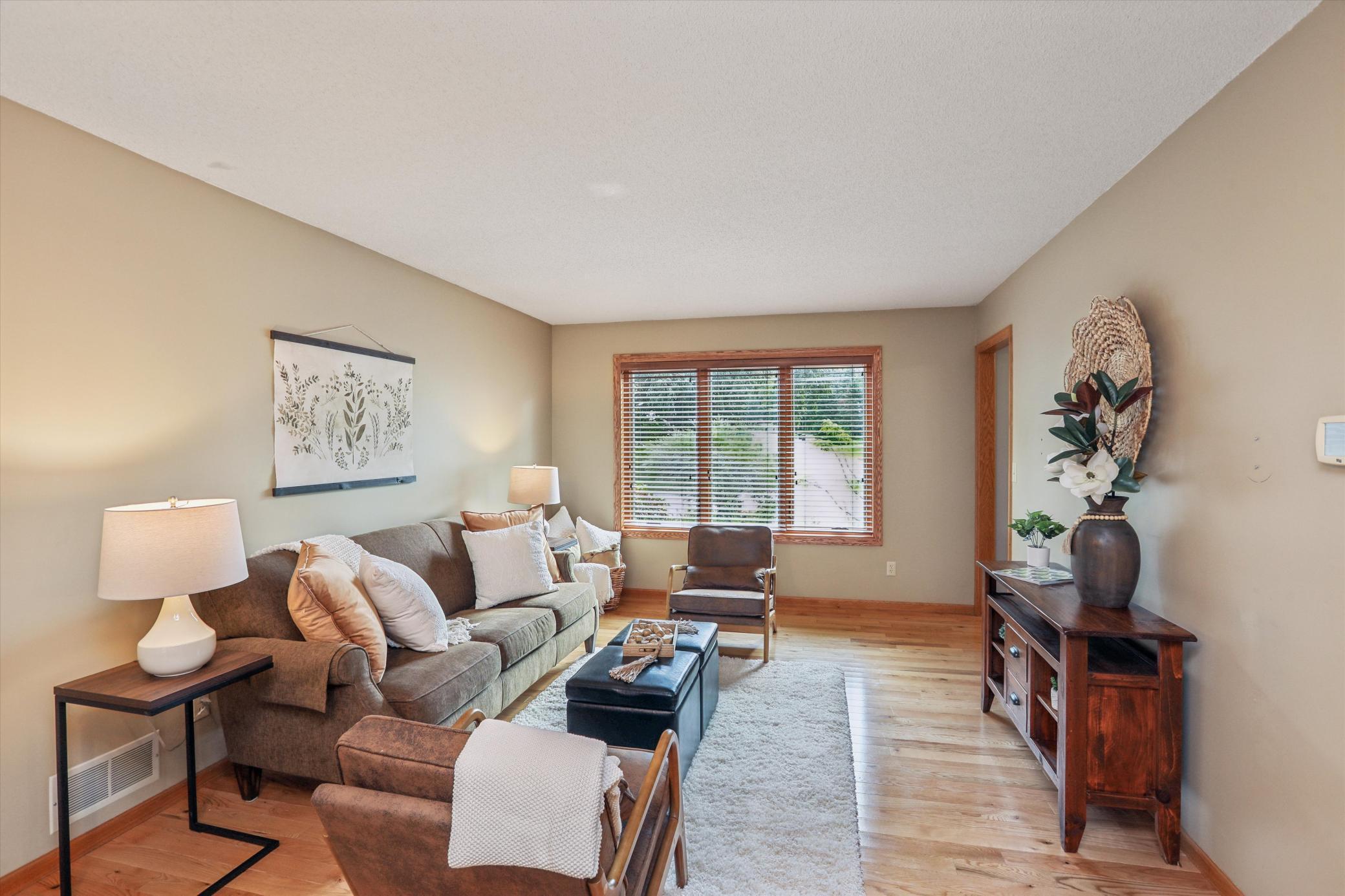 567 Lakewood Drive S