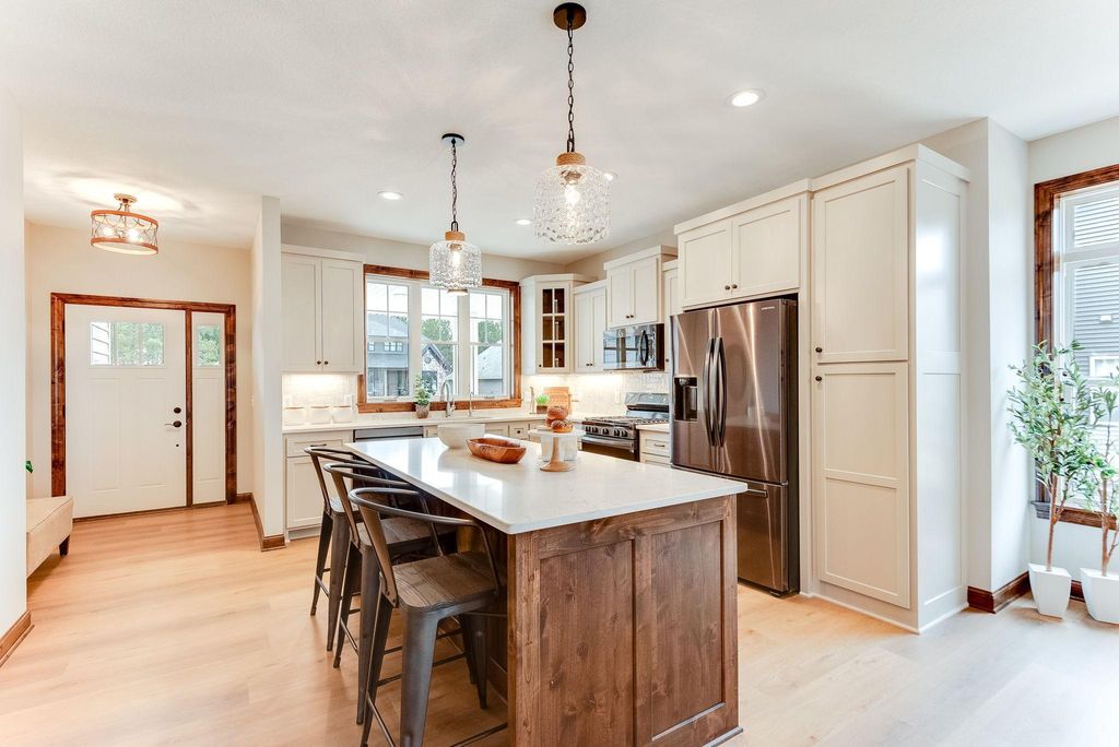 Photo of 10011 211th Street N, Forest Lake, MN 55025 (MLS # 7052174)