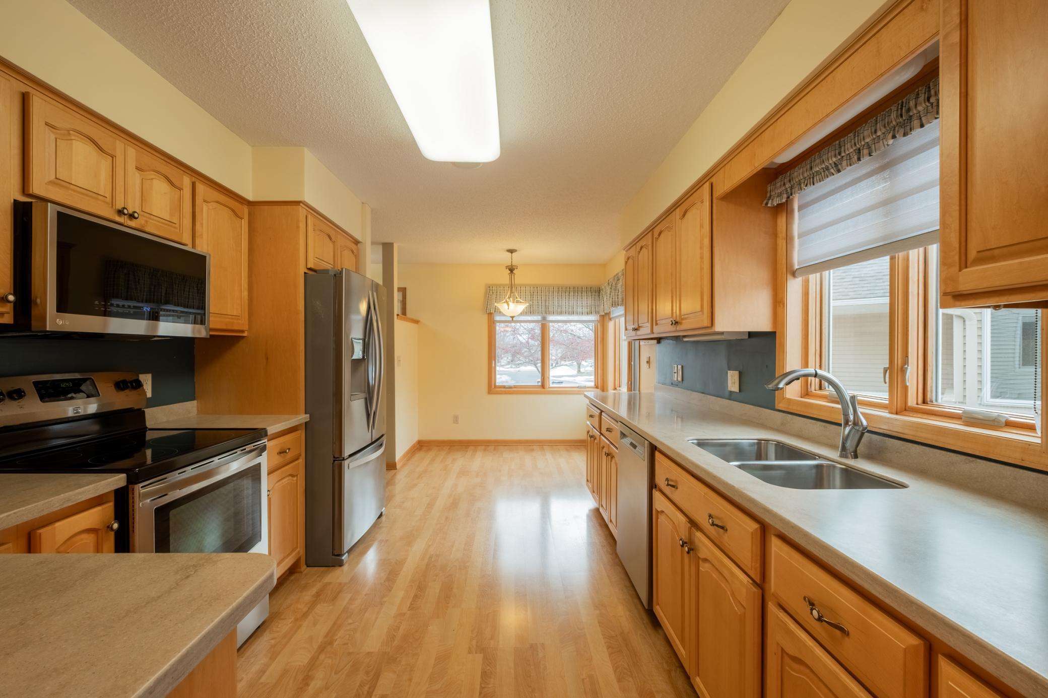 1421 Blue Flag Court