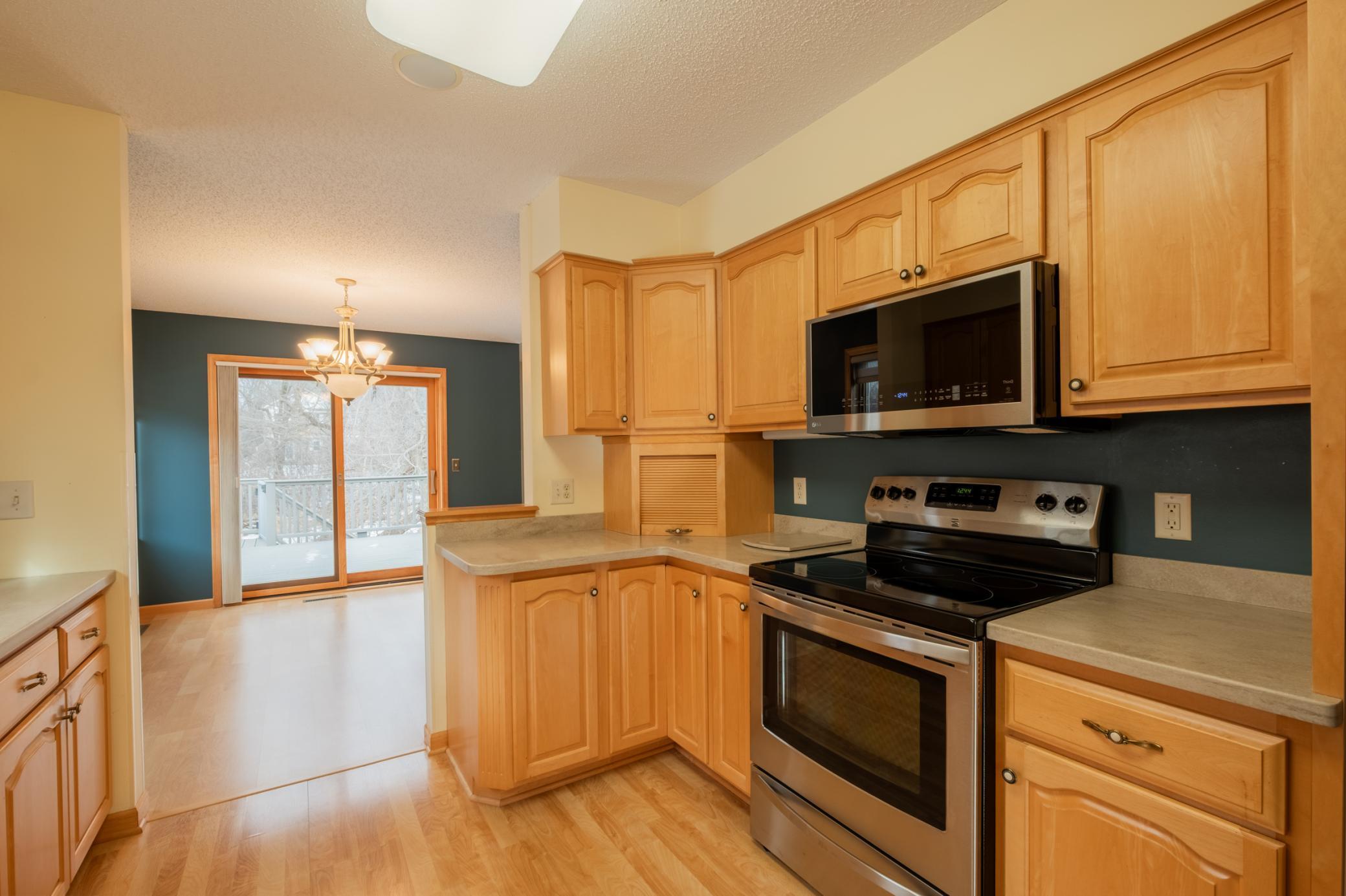 1421 Blue Flag Court