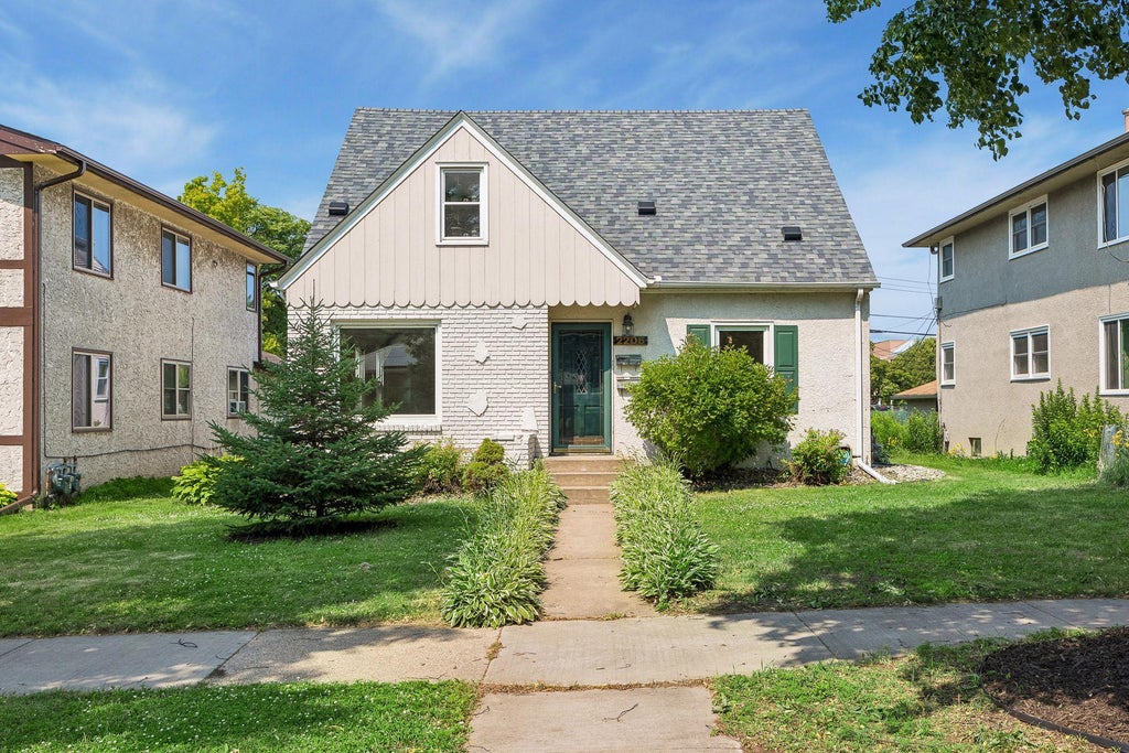 Photo of 2206 Arthur Street NE, Minneapolis, MN 55418 (MLS # 7101743)