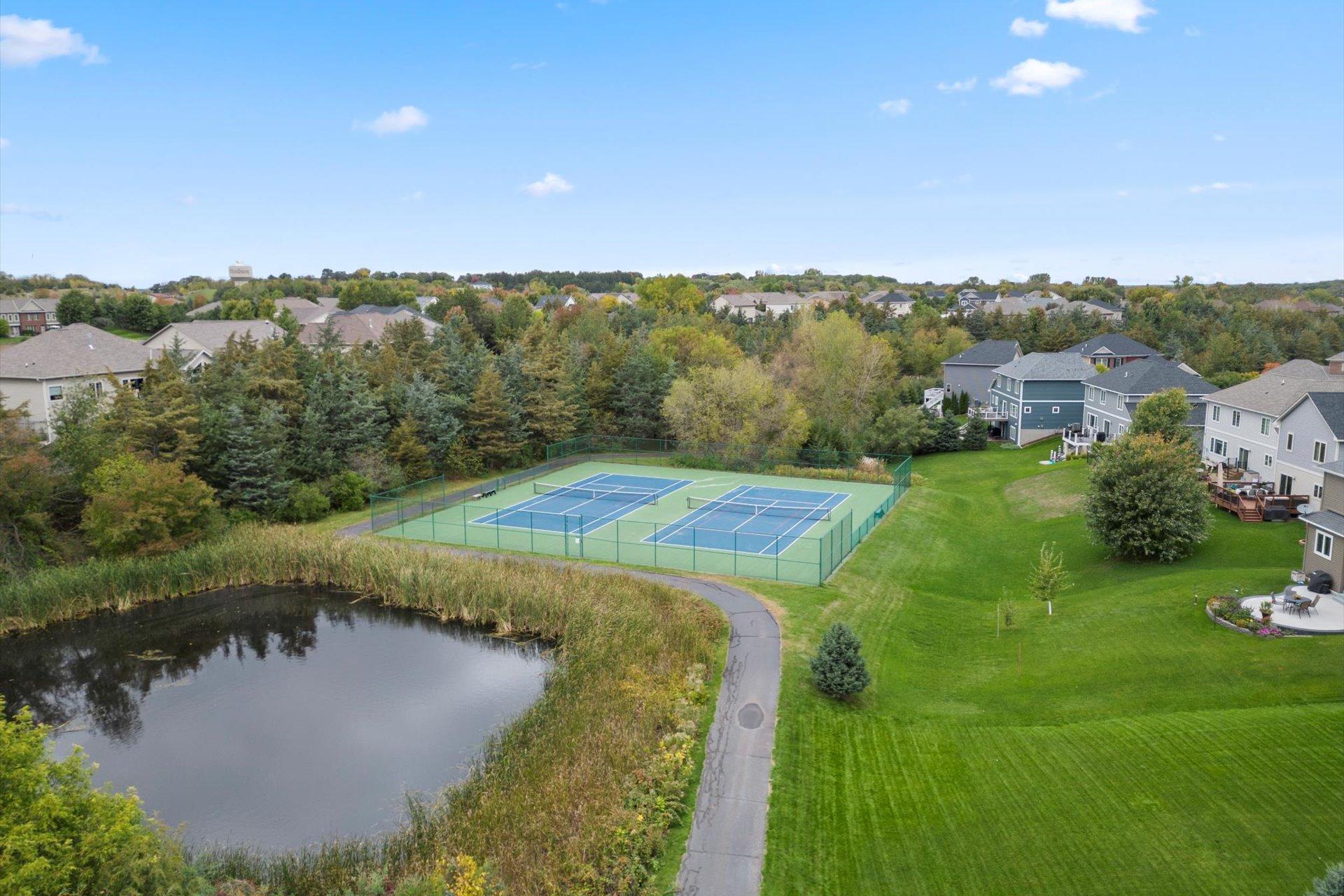 477 Canyon Boulevard