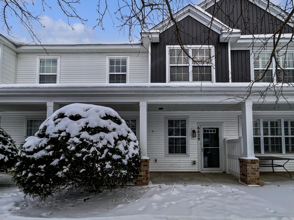 Photo of 6829 Narcissus Lane N #304, Maple Grove, MN 55311 (MLS # 6824532)