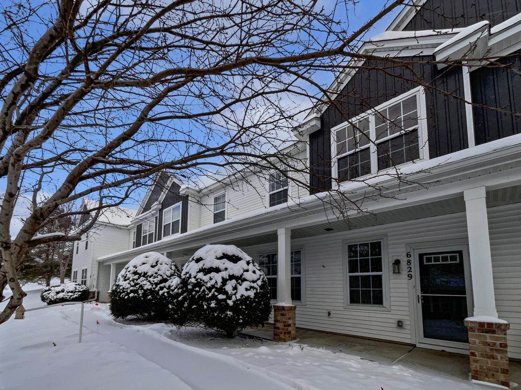 Photo of 6829 Narcissus Lane N #304, Maple Grove, MN 55311 (MLS # 6824532)