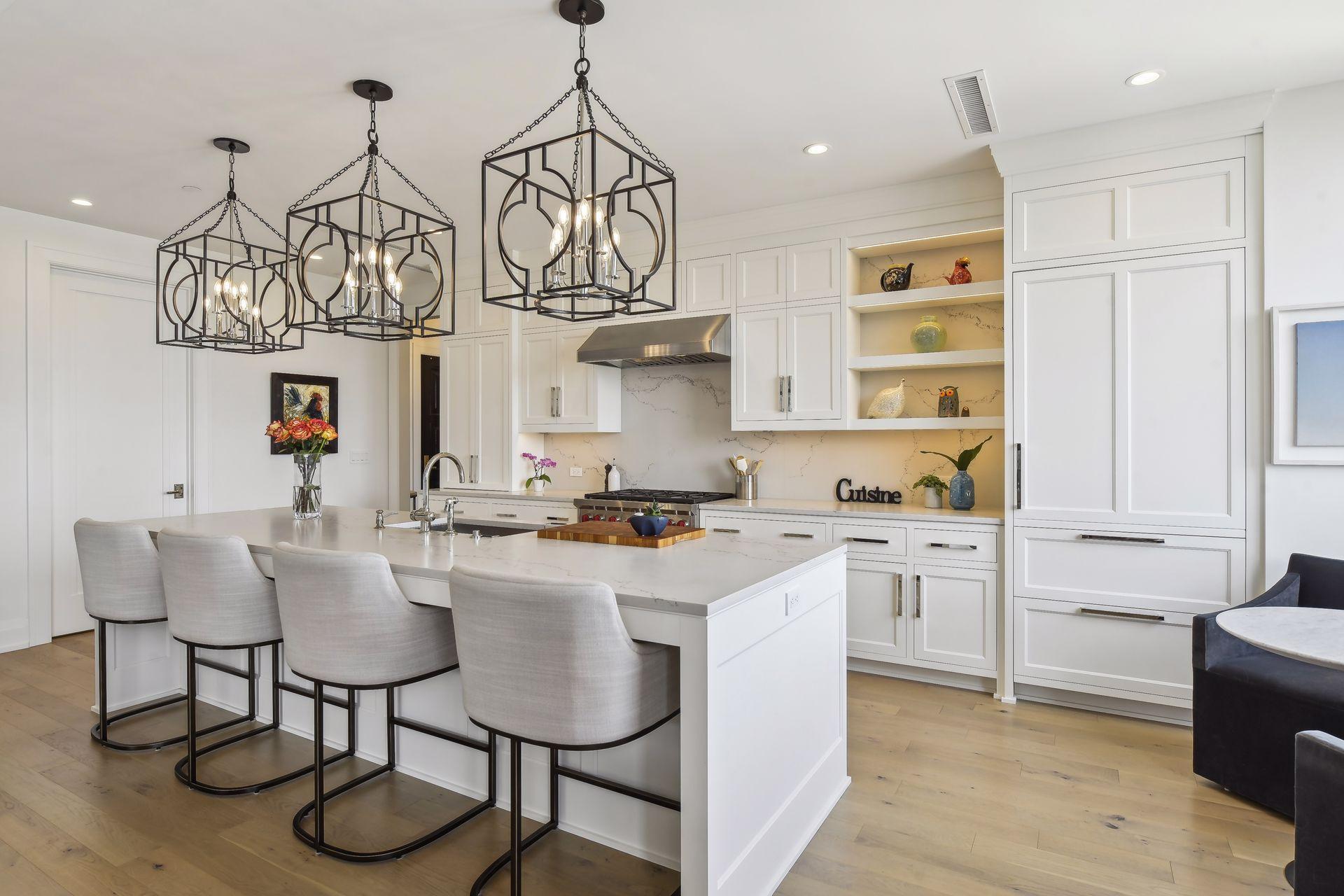 1111 W River Parkway 14E