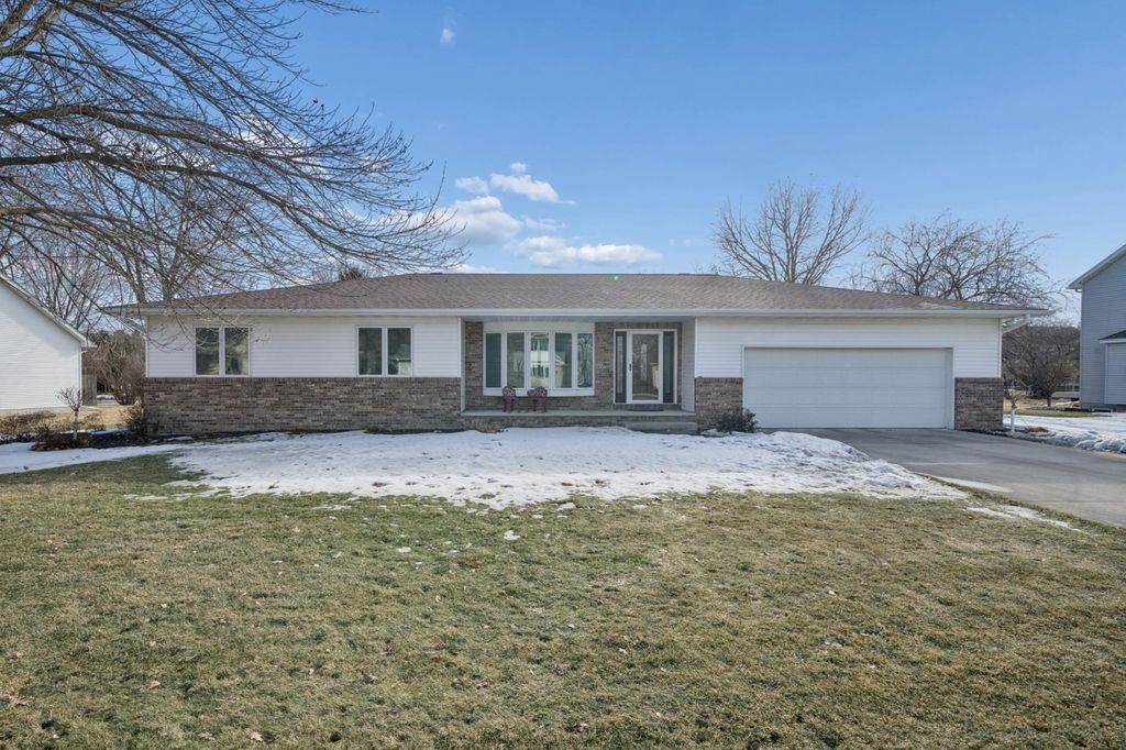 Photo of 2803 6th Avenue SW, Austin, MN 55912 (MLS # 7020781)