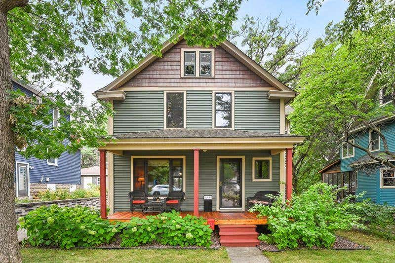 Photo of 699 Delaware Avenue, Saint Paul, MN 55107 (MLS # 7132251)
