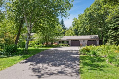 Photo of 682 O'Neil Road, Hudson, WI 54016 (MLS # 7087386)