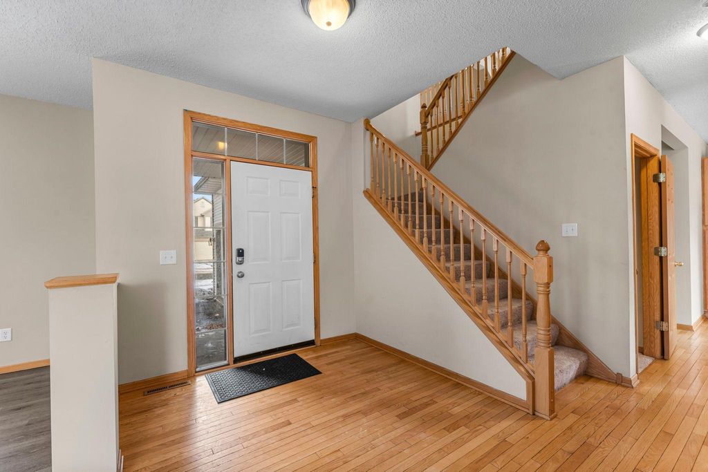 Photo of 17909 68th Avenue N, Maple Grove, MN 55311 (MLS # 7008849)