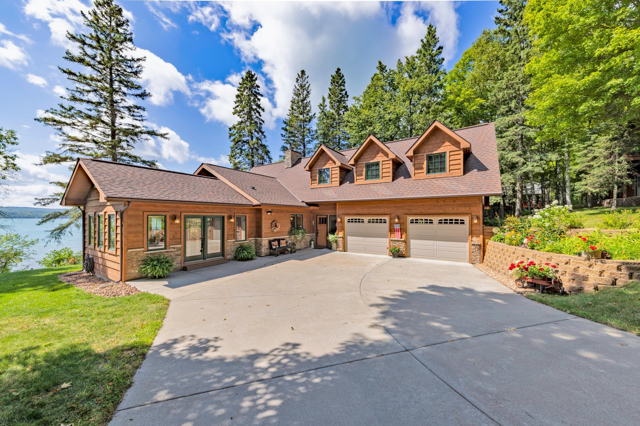 38411 N Sugar Lake Road