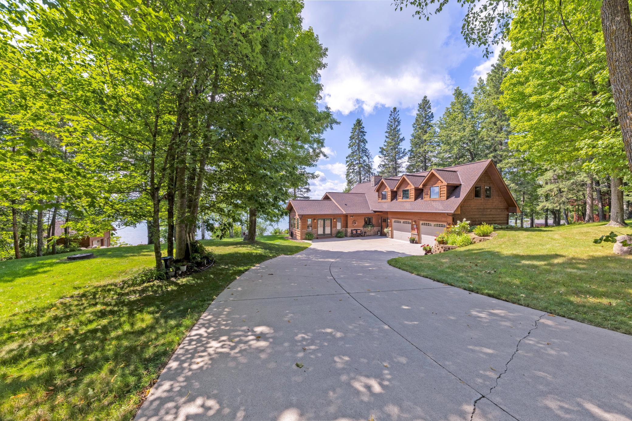 38411 N Sugar Lake Road