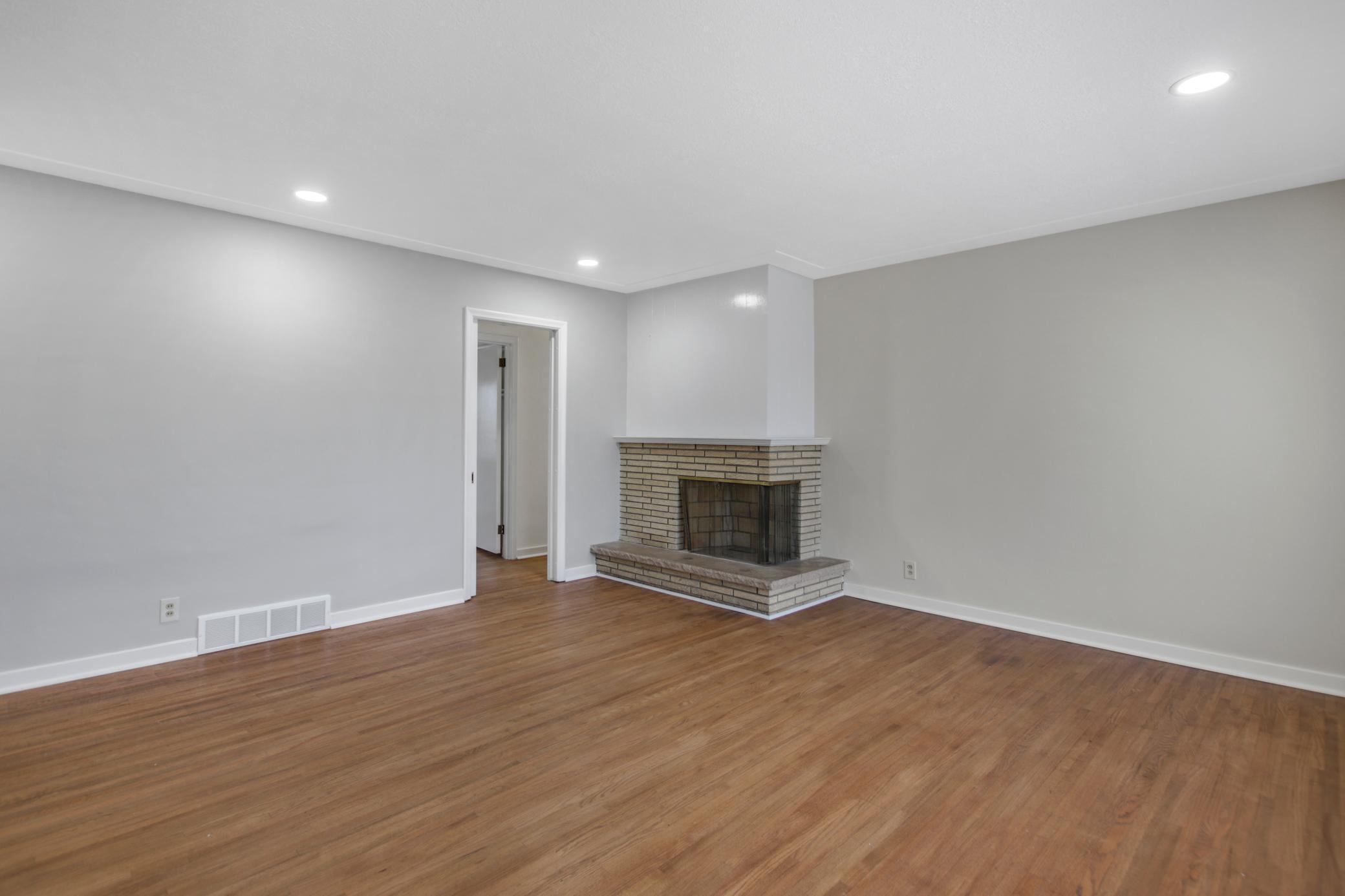 6211 Morgan Avenue S