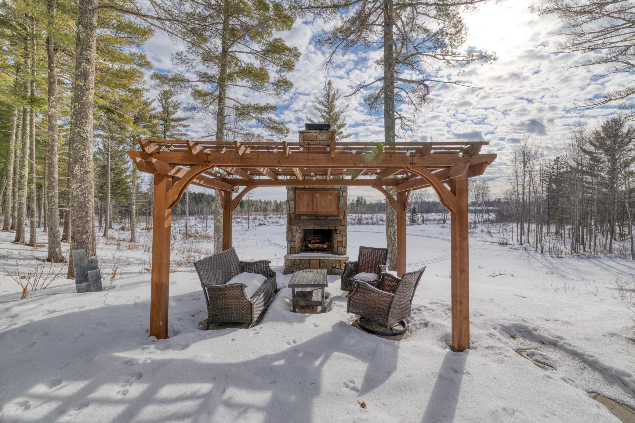 Two Harbors, Minnesota, 55616, United States, 4 Bedrooms Bedrooms, ,4 BathroomsBathrooms,Residential,Active,2022684