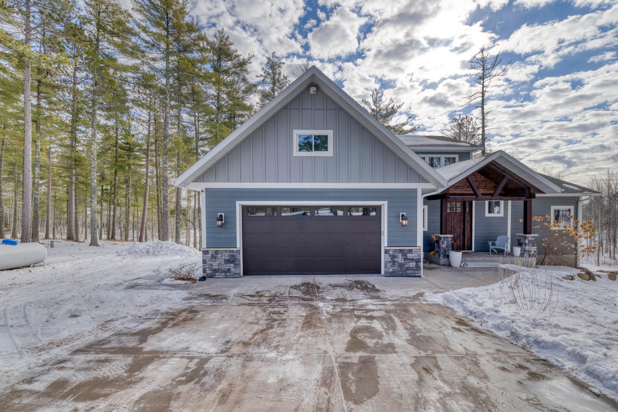 Two Harbors, Minnesota, 55616, United States, 4 Bedrooms Bedrooms, ,4 BathroomsBathrooms,Residential,Active,2022684