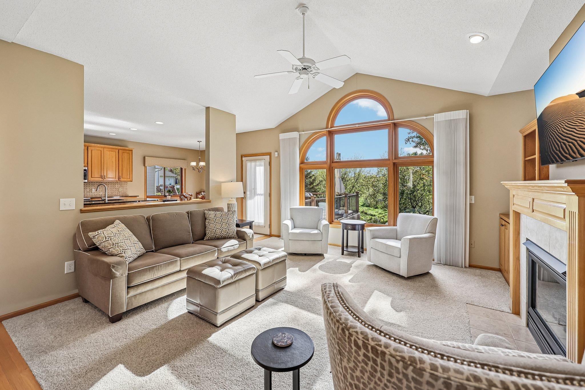 2350 Quail Creek Parkway NE