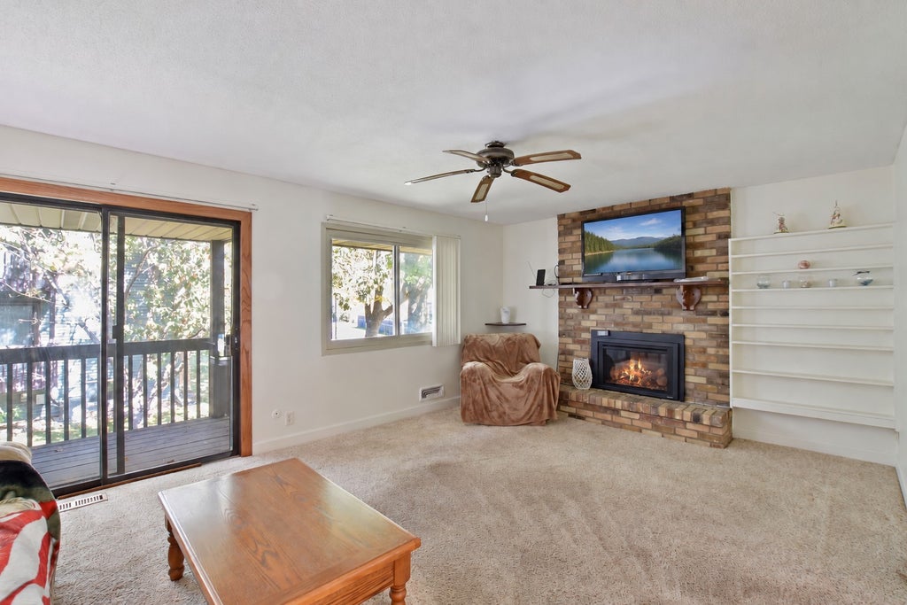 Photo of 37 Marie Avenue E, West Saint Paul, MN 55118 (MLS # 7155578)