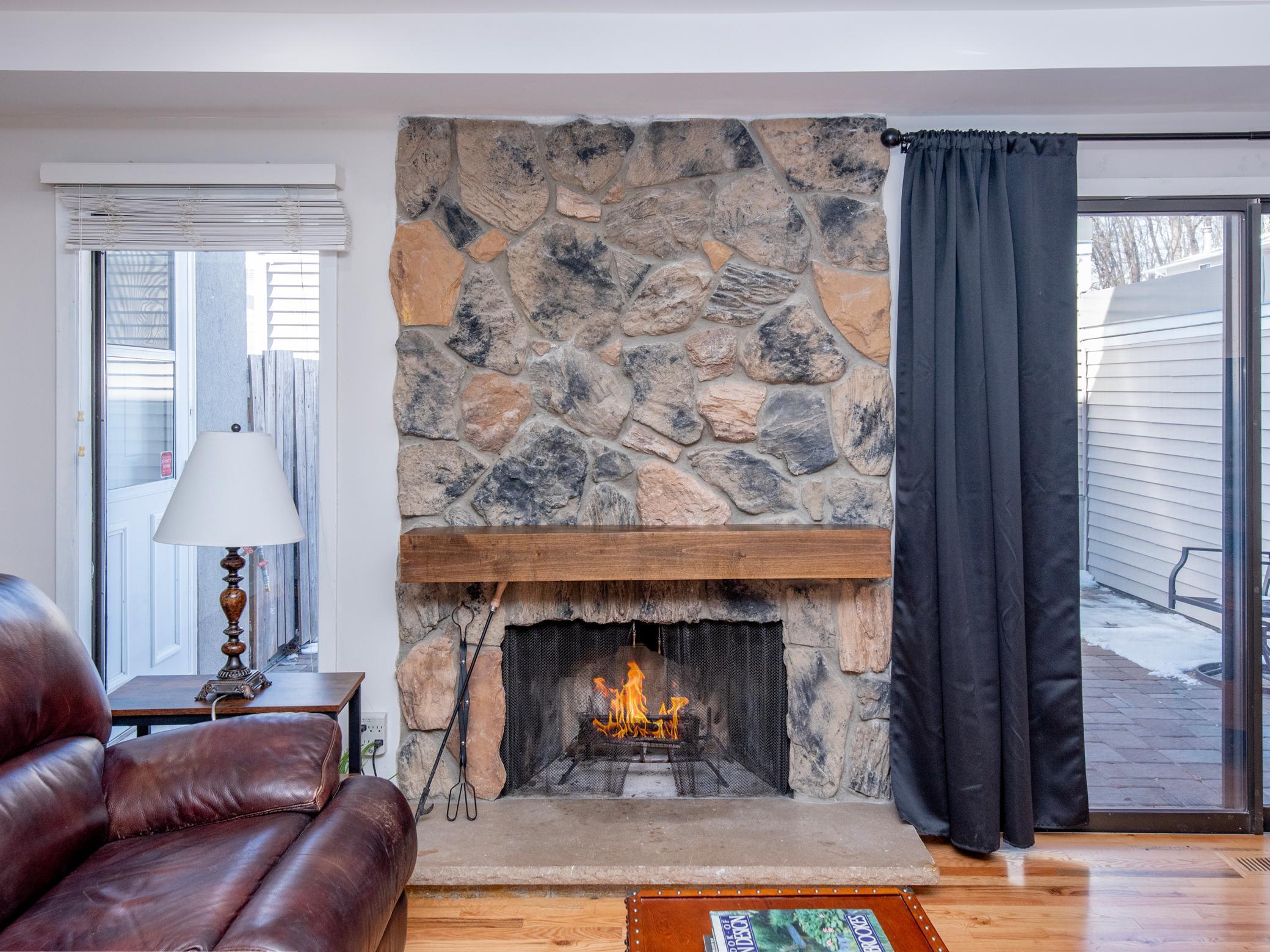 1216 Trailwood S