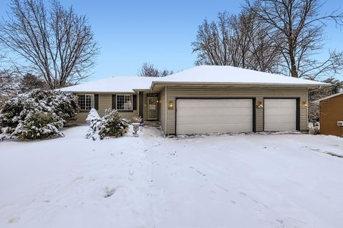 602 Marie Avenue W Mendota Heights MN 55118