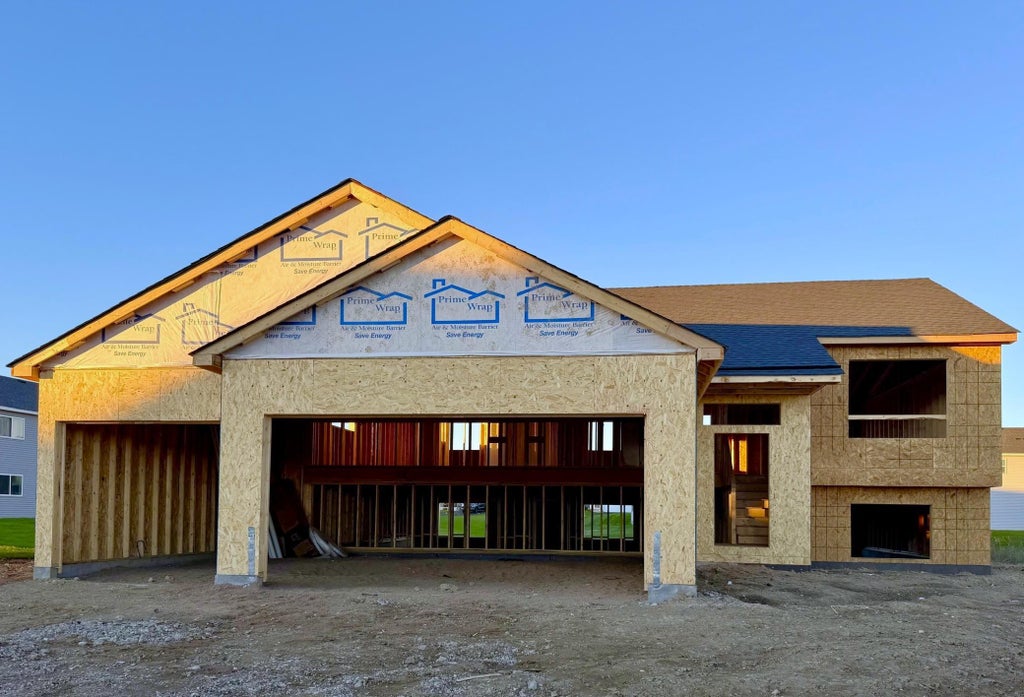 Photo of 9754 31st Street NE, Saint Michael, MN 55376 (MLS # 7165916)