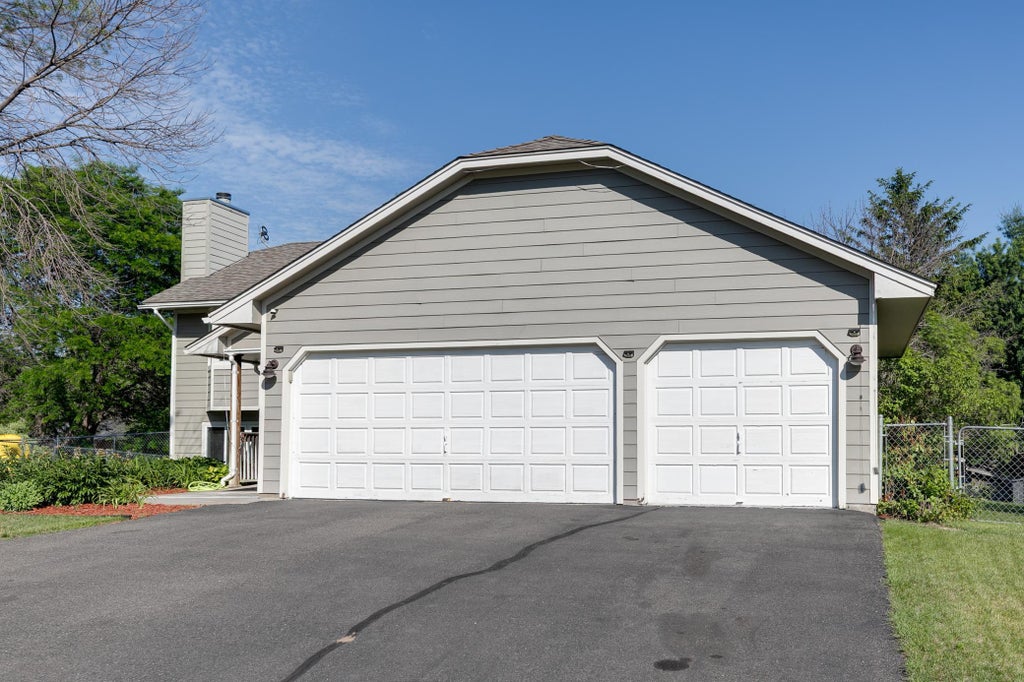 Photo of 14839 Yakima Street NW, Ramsey, MN 55303 (MLS # 7098417)