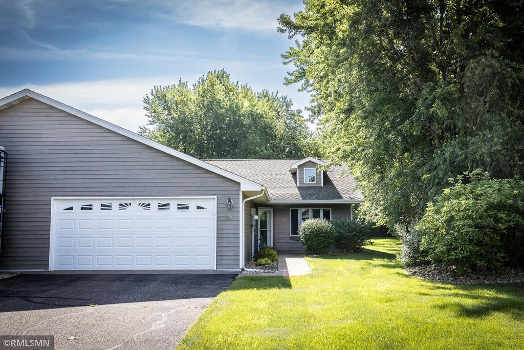 Photo of 335 Creekview Court, Baldwin, WI 54002 (MLS # 7111447)