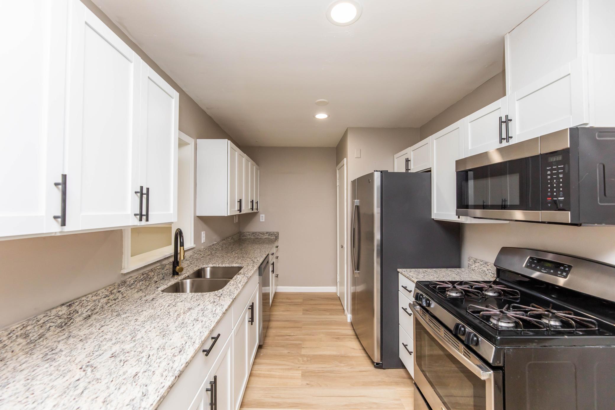 1700 Sherwood Avenue