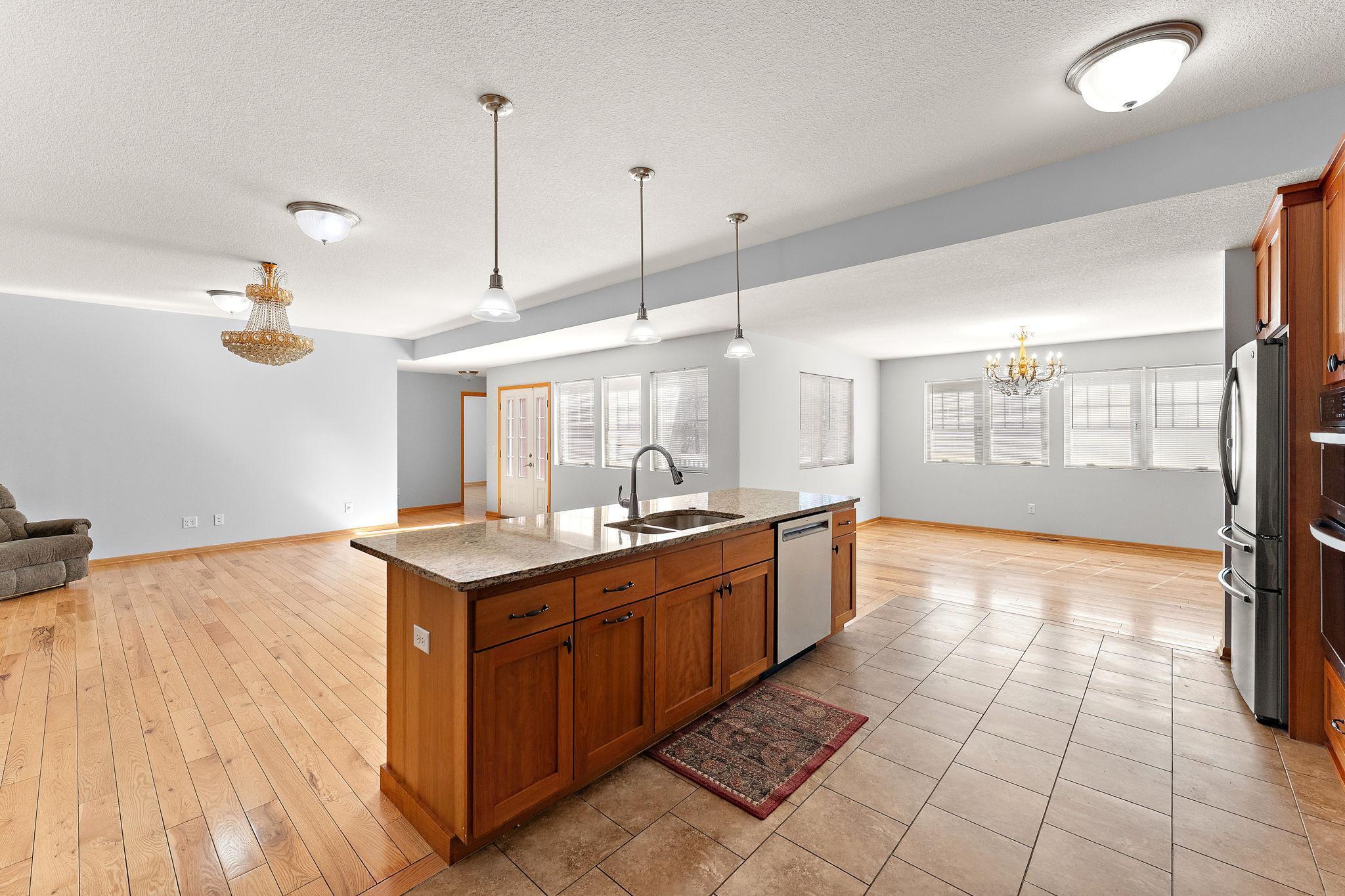 Mahtomedi, Minnesota, 55115, United States, 9 Bedrooms Bedrooms, ,6 BathroomsBathrooms,Residential,Active,2028534