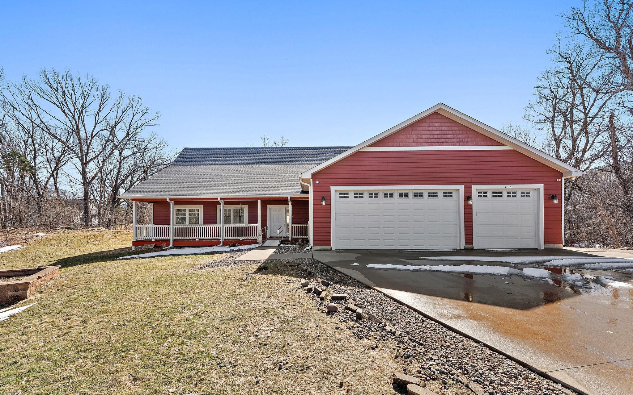 Mahtomedi, Minnesota, 55115, United States, 9 Bedrooms Bedrooms, ,6 BathroomsBathrooms,Residential,Active,2028534