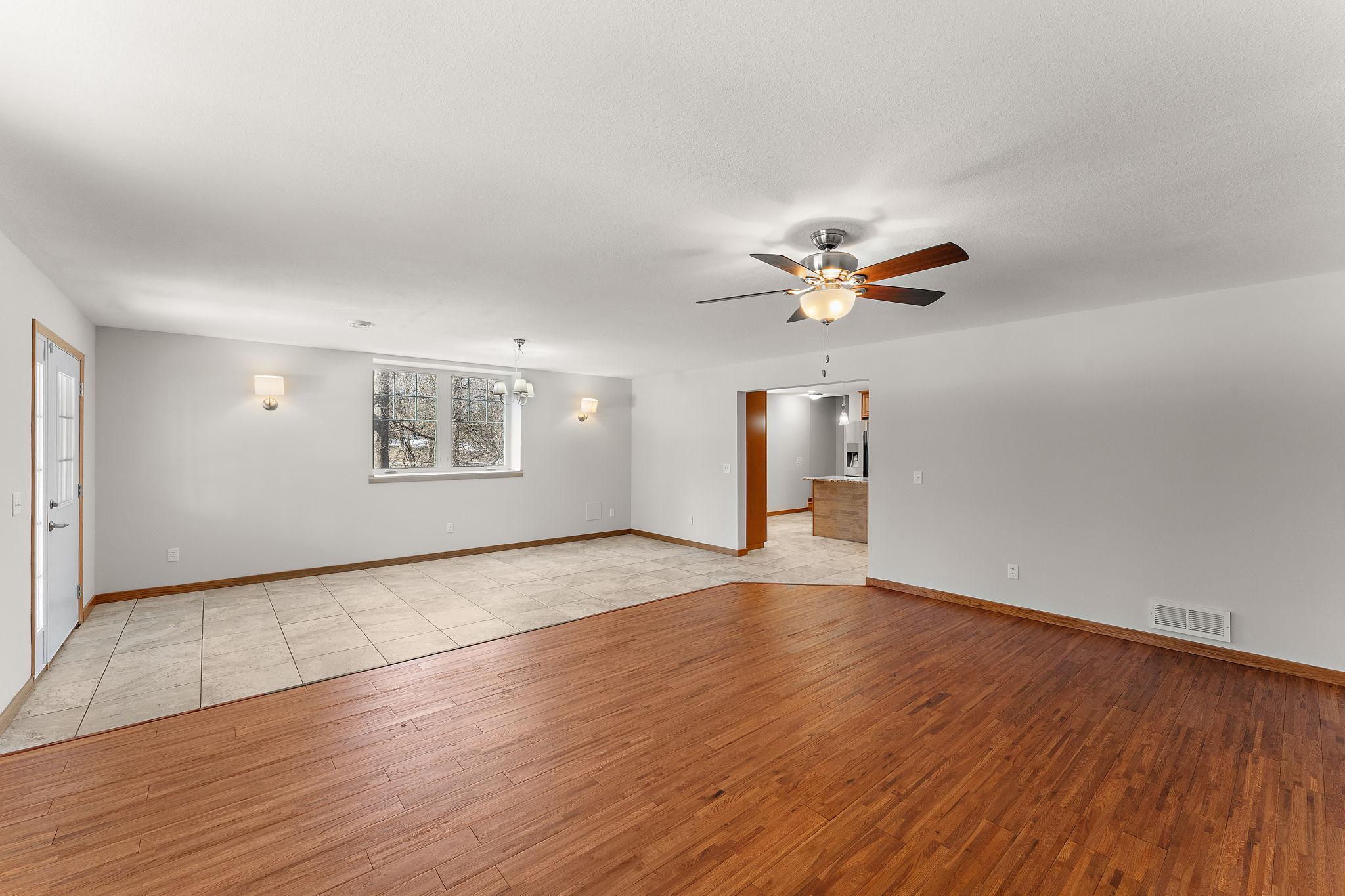 Mahtomedi, Minnesota, 55115, United States, 9 Bedrooms Bedrooms, ,6 BathroomsBathrooms,Residential,Active,2028534
