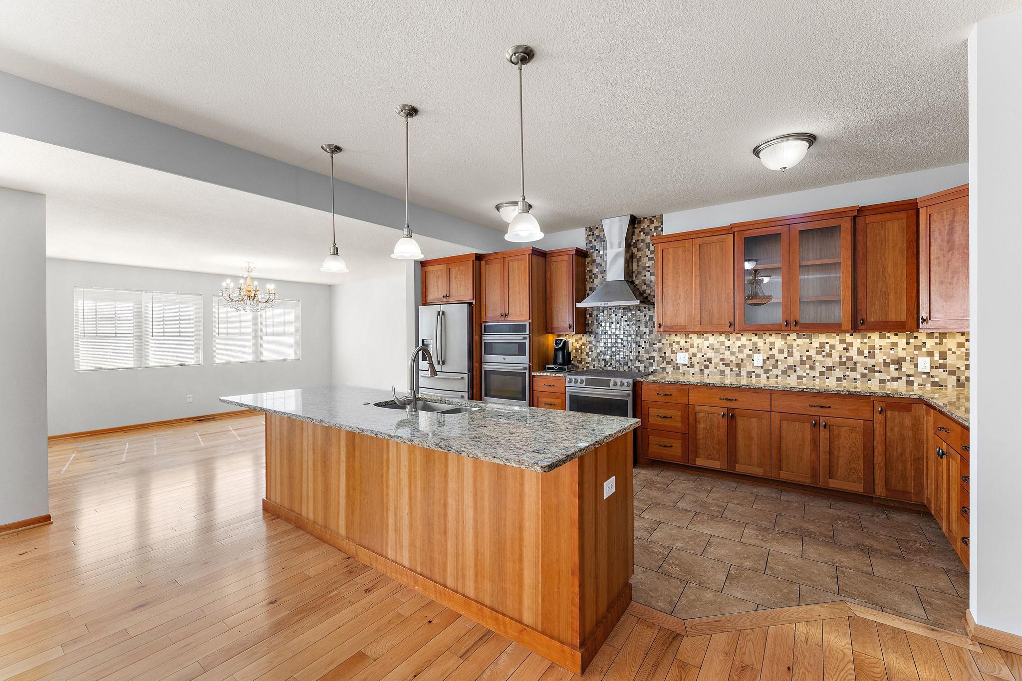 Mahtomedi, Minnesota, 55115, United States, 9 Bedrooms Bedrooms, ,6 BathroomsBathrooms,Residential,Active,2028534
