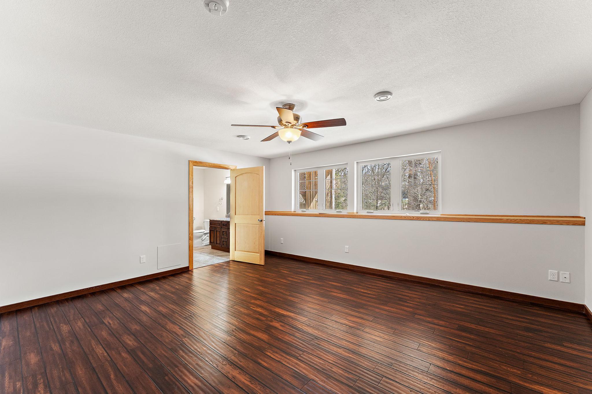 Mahtomedi, Minnesota, 55115, United States, 9 Bedrooms Bedrooms, ,6 BathroomsBathrooms,Residential,Active,2028534