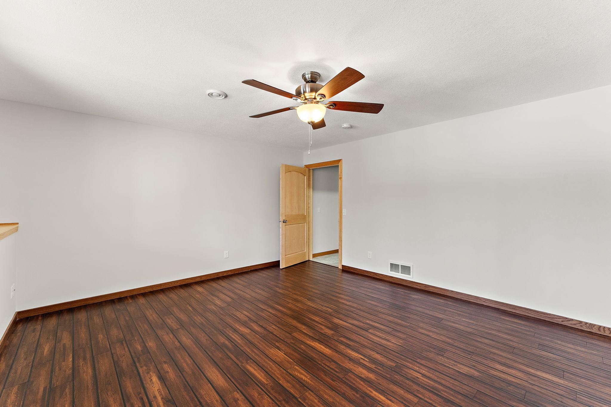 Mahtomedi, Minnesota, 55115, United States, 9 Bedrooms Bedrooms, ,6 BathroomsBathrooms,Residential,Active,2028534