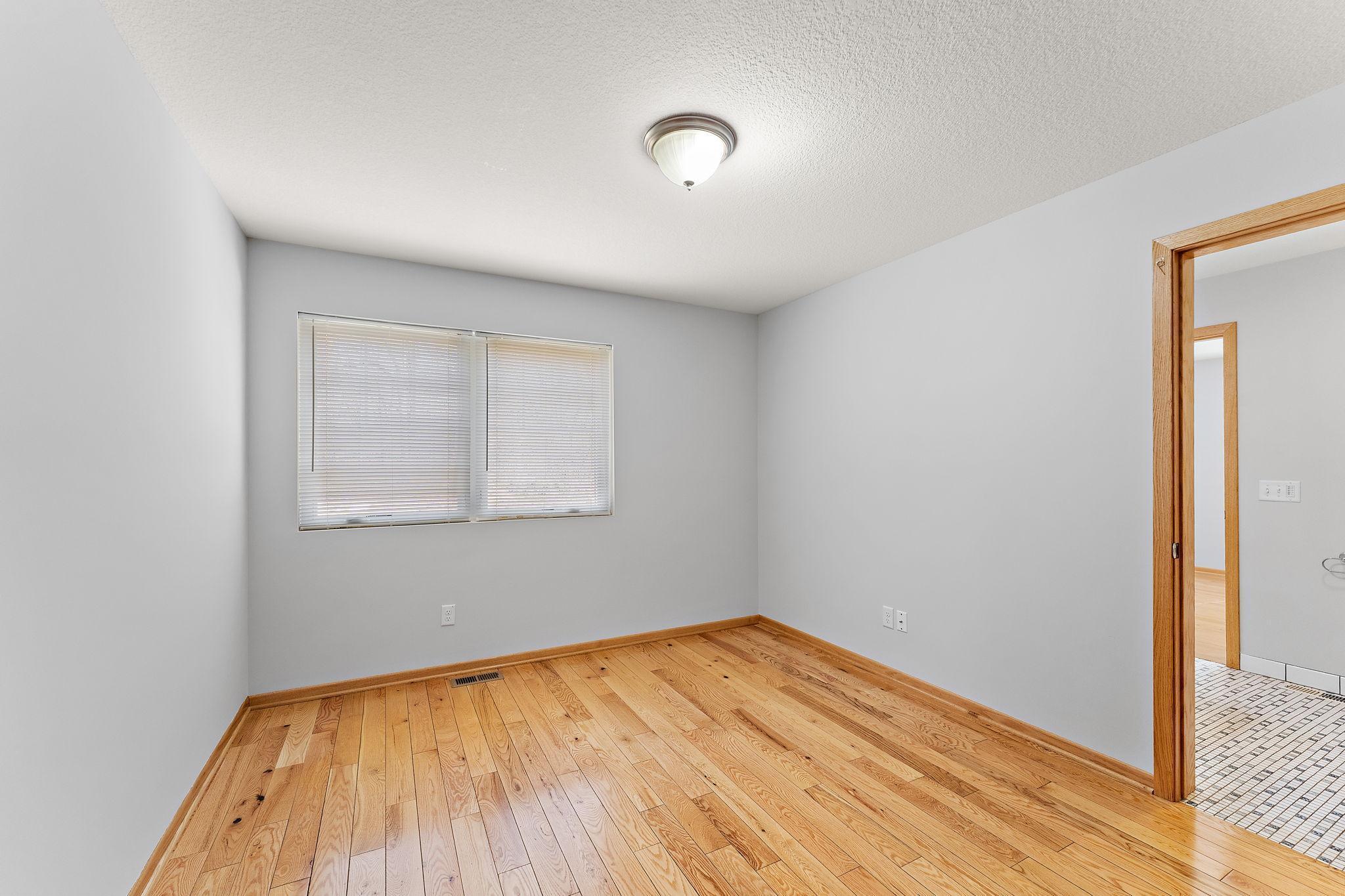 Mahtomedi, Minnesota, 55115, United States, 9 Bedrooms Bedrooms, ,6 BathroomsBathrooms,Residential,Active,2028534
