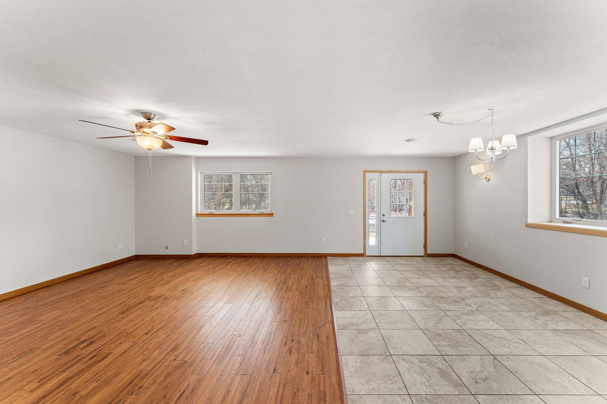Mahtomedi, Minnesota, 55115, United States, 9 Bedrooms Bedrooms, ,6 BathroomsBathrooms,Residential,Active,2028534